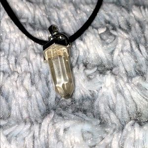 ❌❌SOLD❌❌ 🔥 4/$10🔥 Crystal Charm necklace